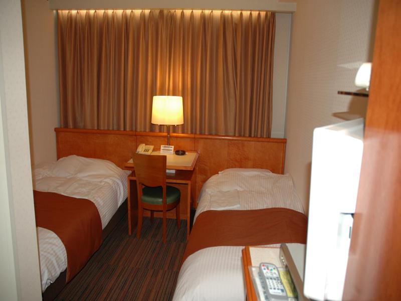 Hôtel Takamatsu Terminal Extérieur photo