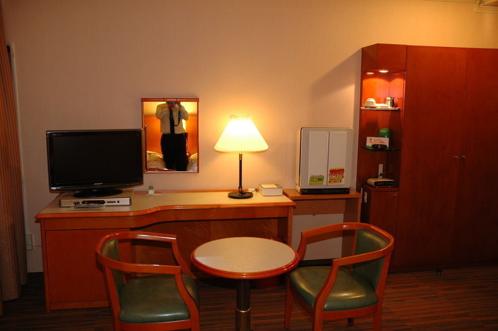 Hôtel Takamatsu Terminal Extérieur photo